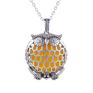 Choose Aromatherapy Necklace Vintage Flower Butterfly Essential Oil Diffuser Necklace Perfume Lockets Pendants